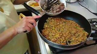 How to Make Fried Rice - Authentic Chinese Style! Fast and Easy recipe! How to Make Fried Rice - Authentic Chinese Style! Fast and Easy recipe!