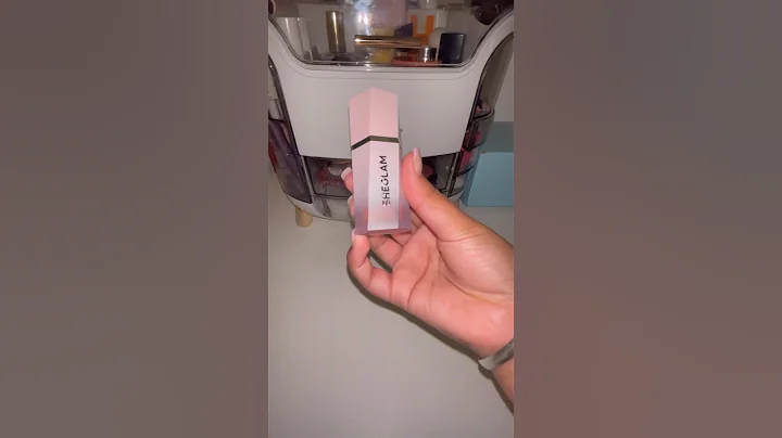 Swatching SHEGLAM BLUSH in shade devoted🍑 #viral #trending #makeup #youtube #ytshorts #shorts