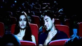 Sonam Kapoor & Imran Khan Watch a Movie Together