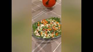  🌿 Taza sabziyon aur paneer ka yeh salad  lahsani dressing ke saath i. Perfect lunch ya side dish! 🍋 screenshot 3