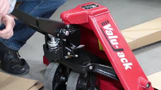 Howto Install the handle on your new pallet jack