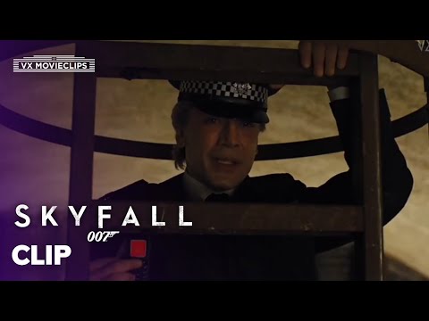 Train Crash | Skyfall (2012) | VX Movieclips