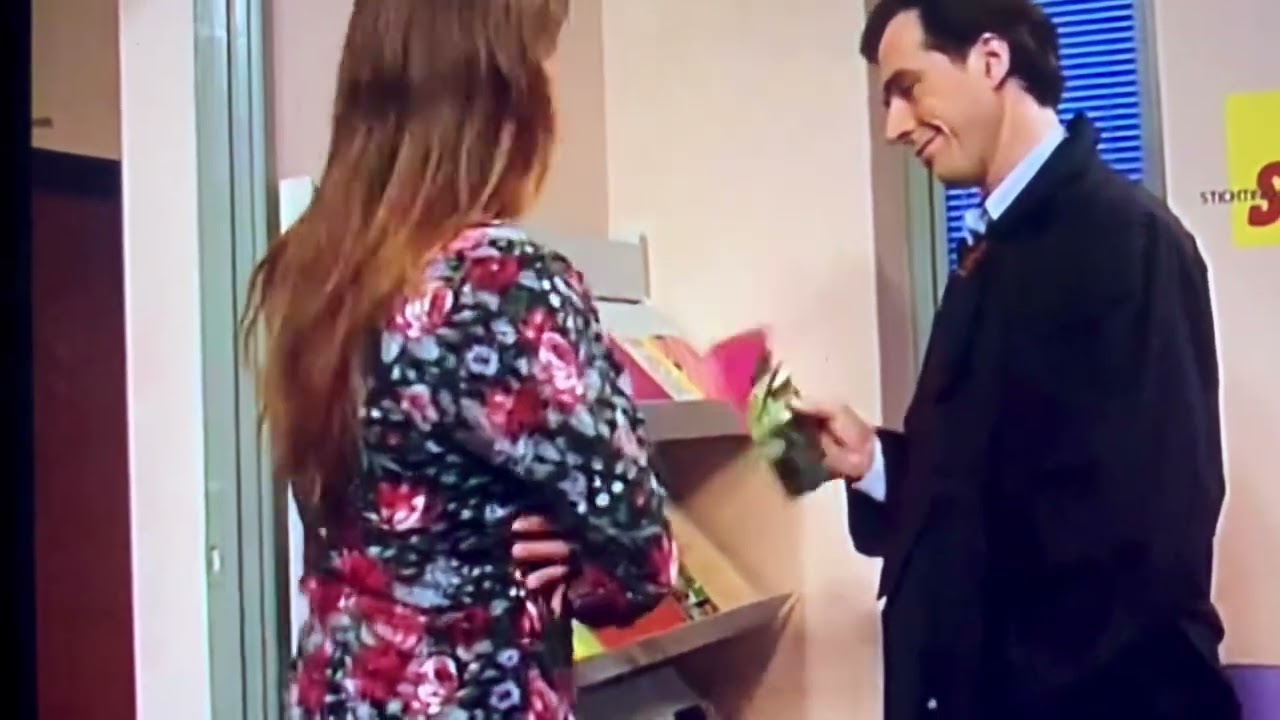 My first tv show Goede tijden, Slechte tijden afl 991 en 993 1995