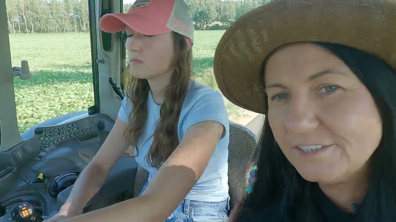 👱‍♀️Kobiety na traktory!  Historia Alicji i Jej 🚜John Deere .