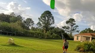 Backyard jumping with hq4 4line apex 5.5m!