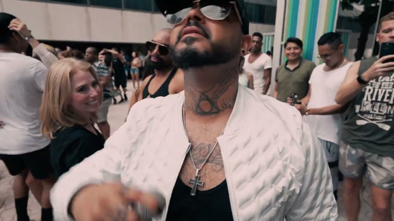 Encima De Mi - Vinny Rivera at Sensual Movement Miami