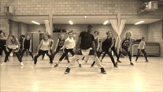 Rude Gyal Swing /Zumba iho