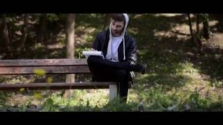 CIVILNÍ OBRANA - SCÉNÁŘ (oficiální videoklip 2013) chords