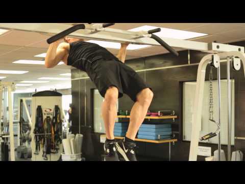 How to Do a Full Pull-Up to the Waist : Fitness Tips for a Healthy Body