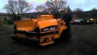 Lee boy paver