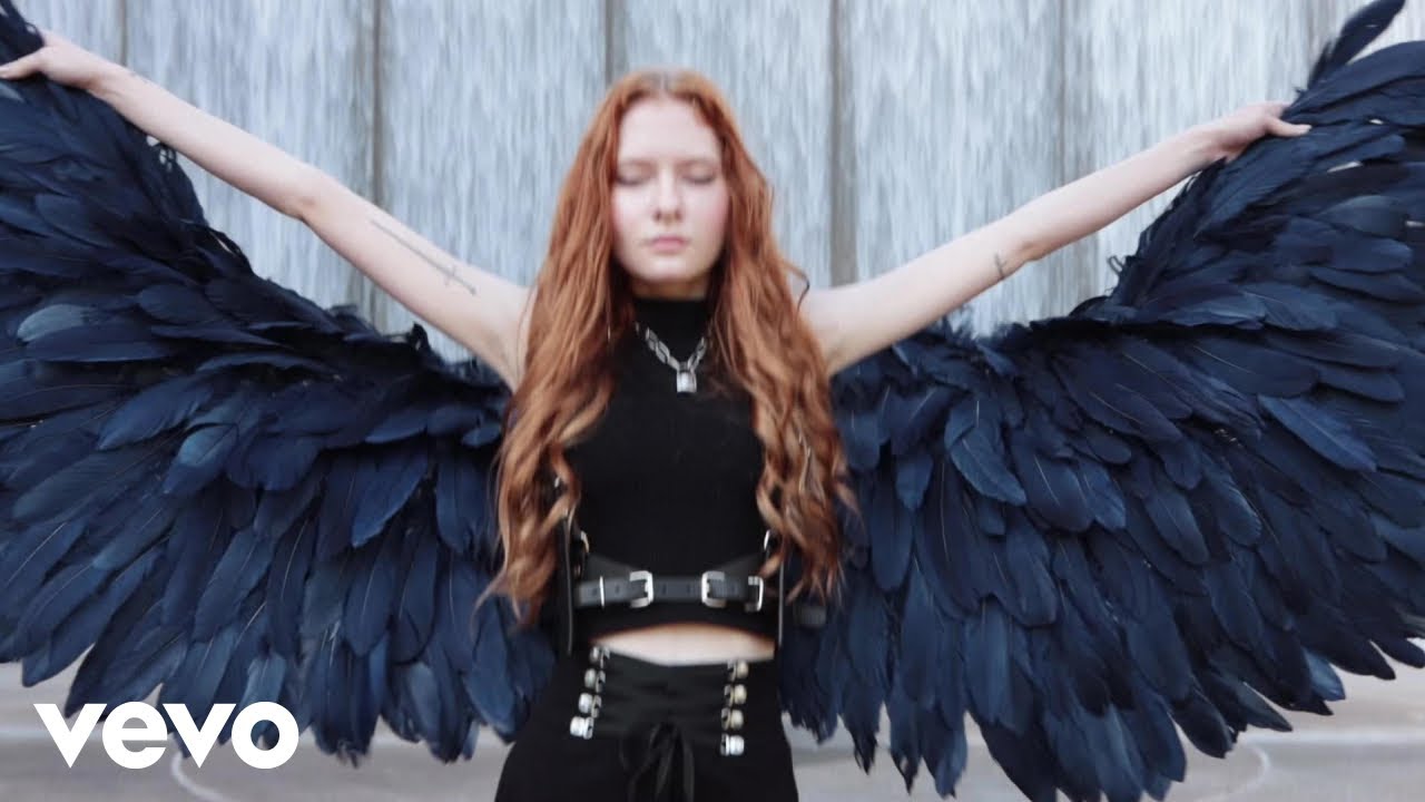 Lilith Max - Birds of a Feather Lilith Max - Birds of a Feather