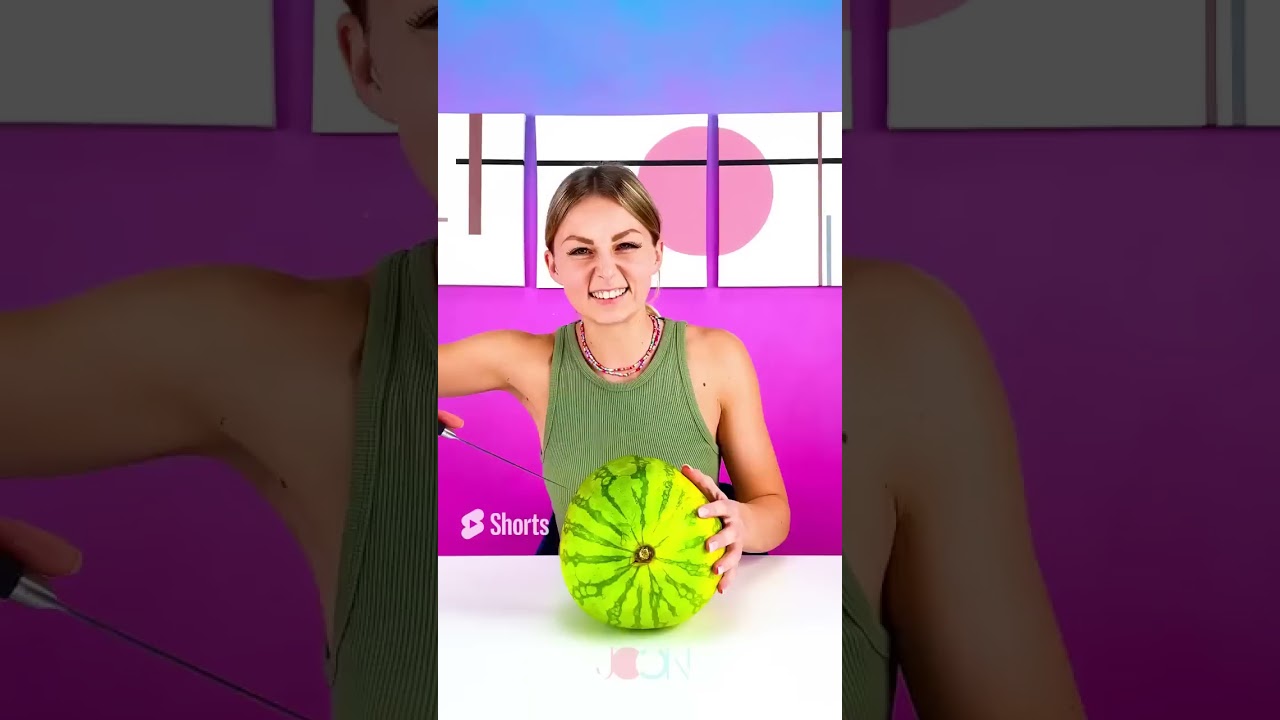 🌈 Unbelievable Blue Watermelon Hack! 😍 | Transform Your Fruit with This Fun DIY 