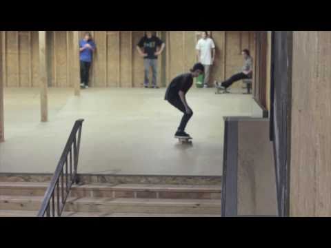 Fakie 540 Bigspin 7 Stair + Switch Tre : Mikey Cal...