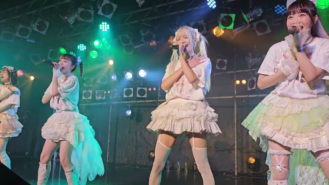 20250906 amini ｢This world｣ 