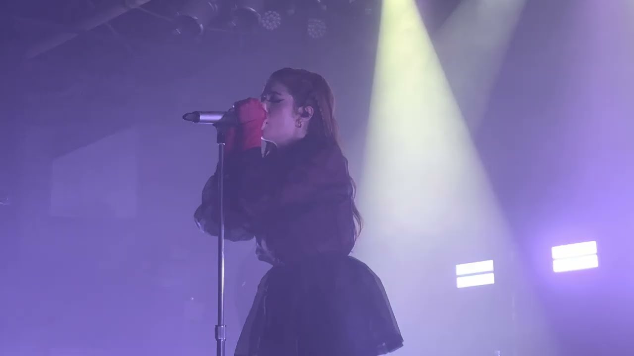 Against The Current - Chasing Ghosts (live at Backstage in Munich, 2022)