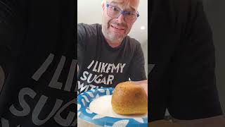 Spotted ? The Snackmaster General Tries The Legendary And Hilarious Uk Dish For The 1St Time