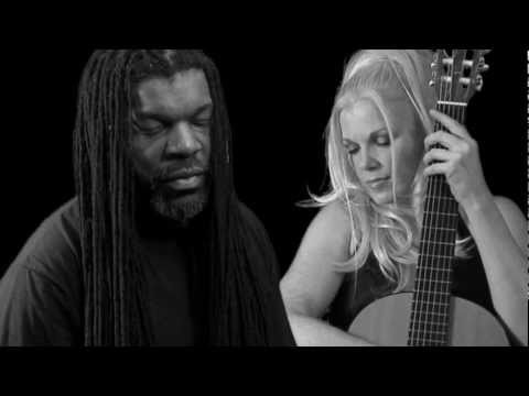 Lloyd Brown - Songbird feat. Adele Harley (Officia...