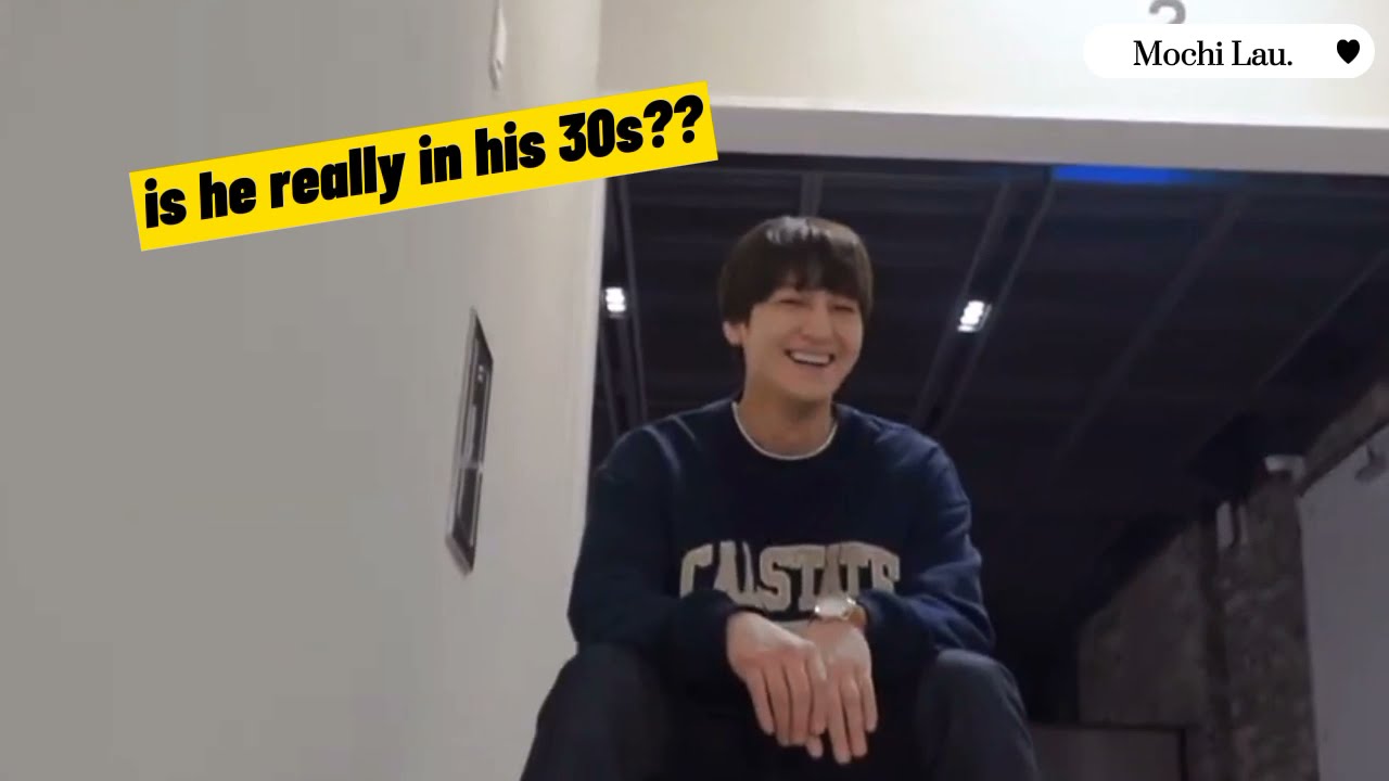 Han joon-hwi (?) or Kim Bum cute moment 