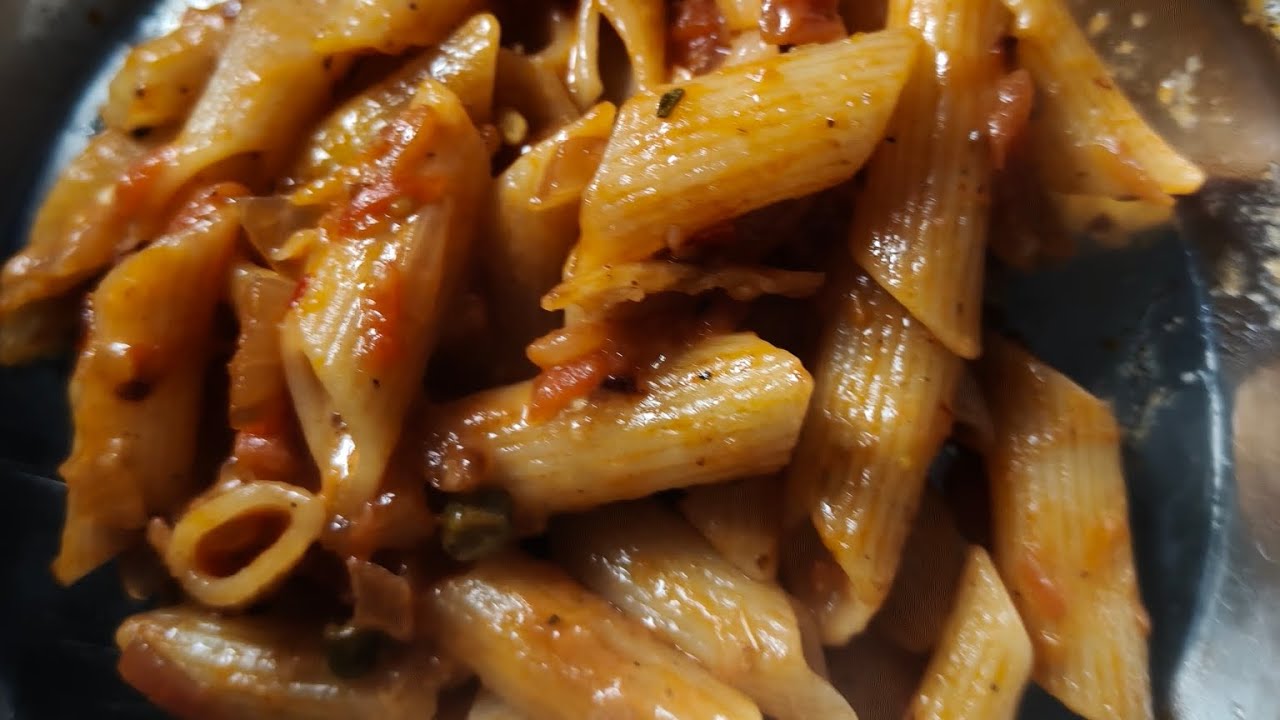 Red sauce pasta ki recipe 😋