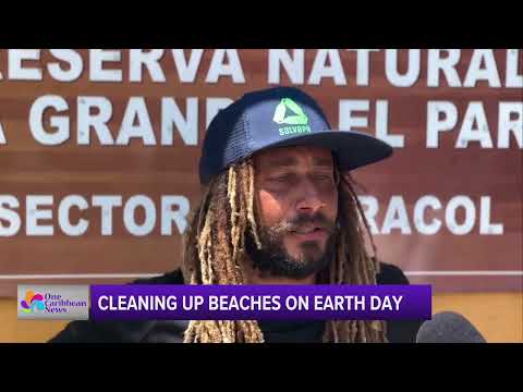 Puerto Rico Cleans up Beaches for Earth Day