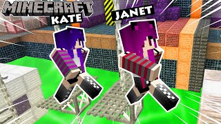 Flood Escape on MINECRAFT! | Janet and Kate