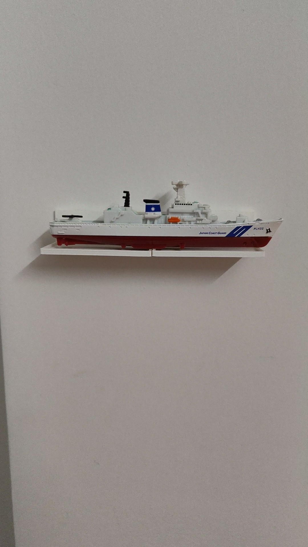 Japan Coast Guard Akitsushima PLH32 海上保安庁 - 秋津島 #tomica