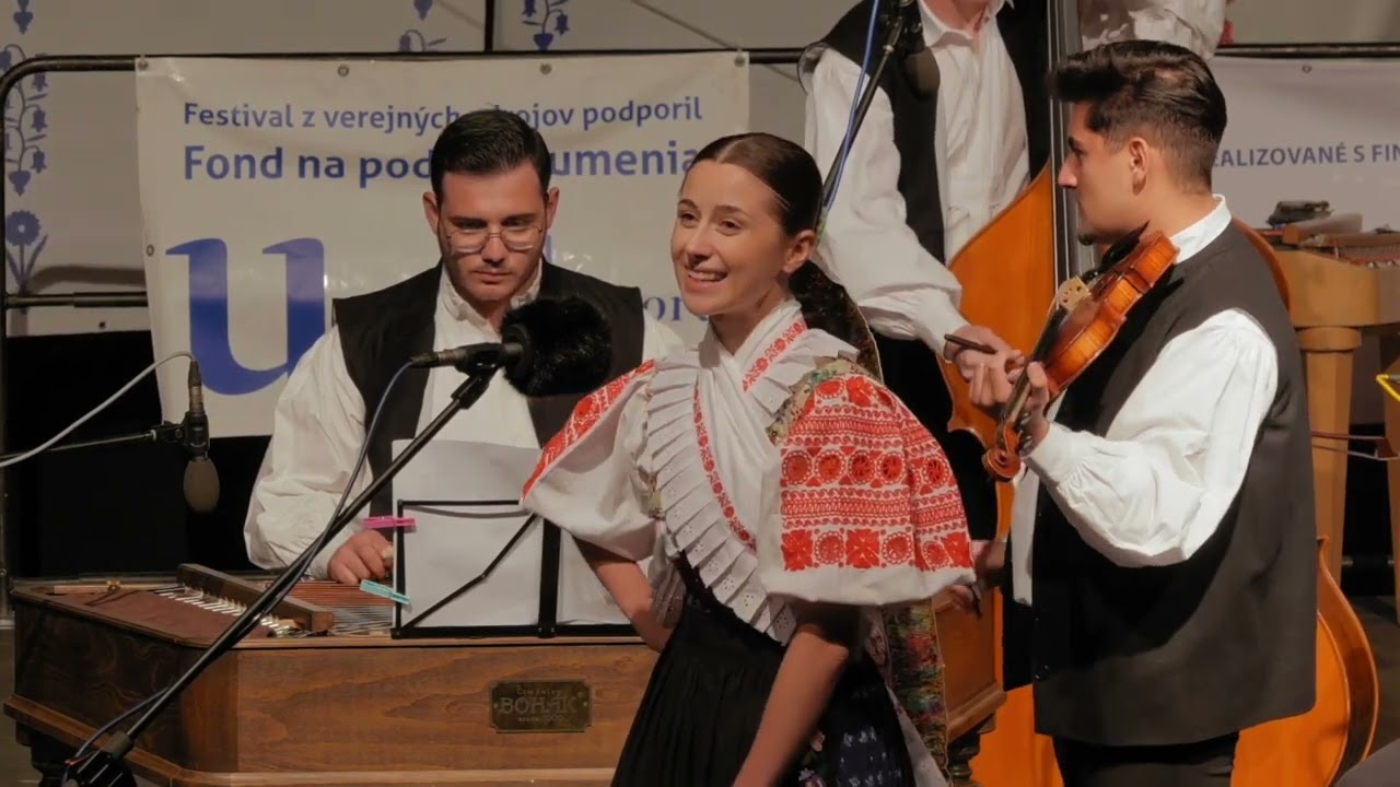 Richtári a Paulína Šolcová - Ej, chvojka, chvojka - Muziky pod Poľanou 2024