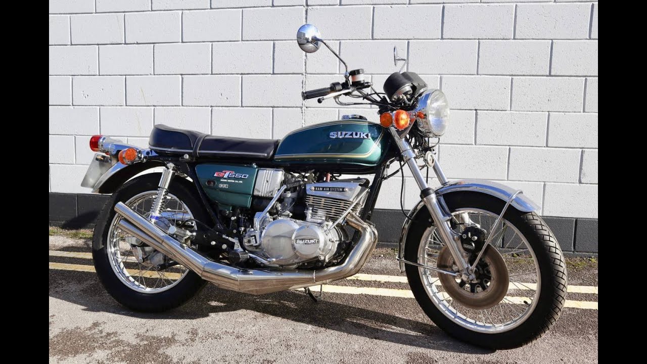 2 Stroke Classic RIPPER - 1976 Suzuki GT550 Walk Around !! - YouTube