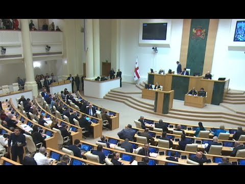 ოპოზიცია საპარლამენტო ცხოვრების აღდგენას ითხოვს