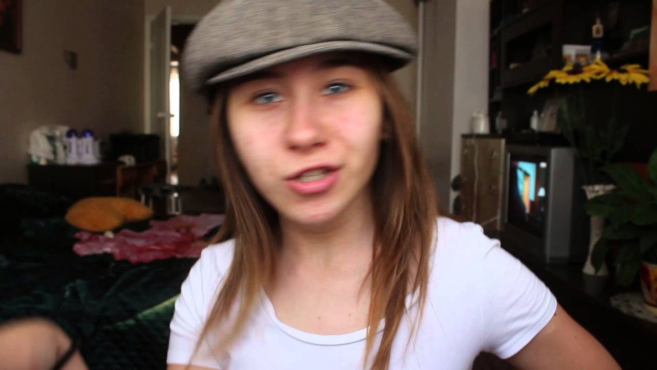Лада седан баклажан девушка Лада седан баклажан девушка