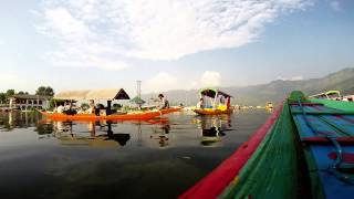 Туры в Индию. Путешествие по Гималаям.Озеро Дал, Сринагар.  Dal lake. Srinagar(Прогулка на лодке по озеру Дал в Сринагаре. Незабываемый закат под хорошую музыку, туры и путешествия по..., 2014-09-15T10:34:57.000Z)