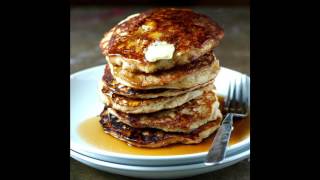 Gluten Free Banana Bread Pancakes