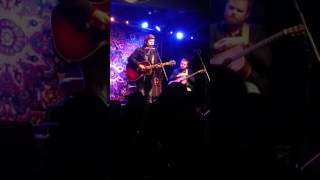 Shane Smith (acoustic) Right Side Of The Ground