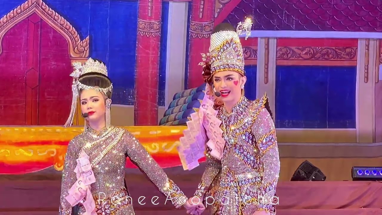 แบงค์🤎ปอย เจ้าต้องมาหอมผี ตอนแรกก็จะไม่หอม พอหอมแล้วหอมเบิ้ลไปเลยจ้า เสียงดังฟังชัด😘💋