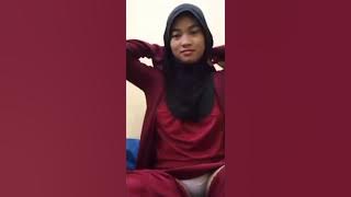 BIGO live cewek jilbab kerekam kelihatan putihnya