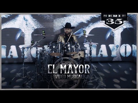 Watch the video for El mayor