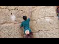 #{Manu climber} Kothi Raj student Manu training in rock of big chitradurga fort