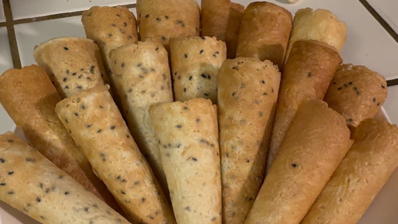 Crispy Coconut rolls - របៀបធ្វើនំថង់នួនស្រួយឆ្ងុយឆ្ងាញ់