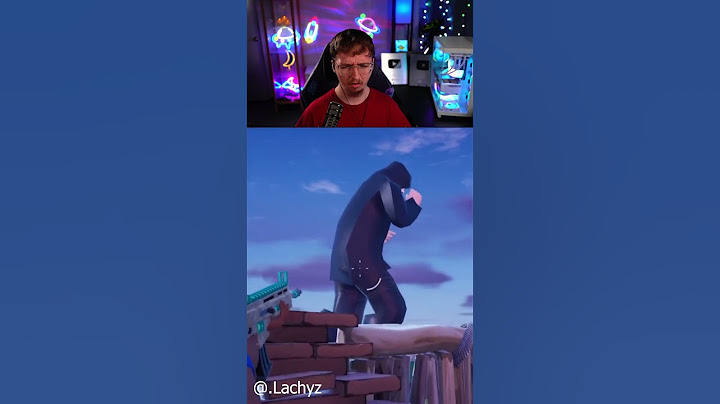 Watching the Eminem Live Event Early in Fortnite 🤯