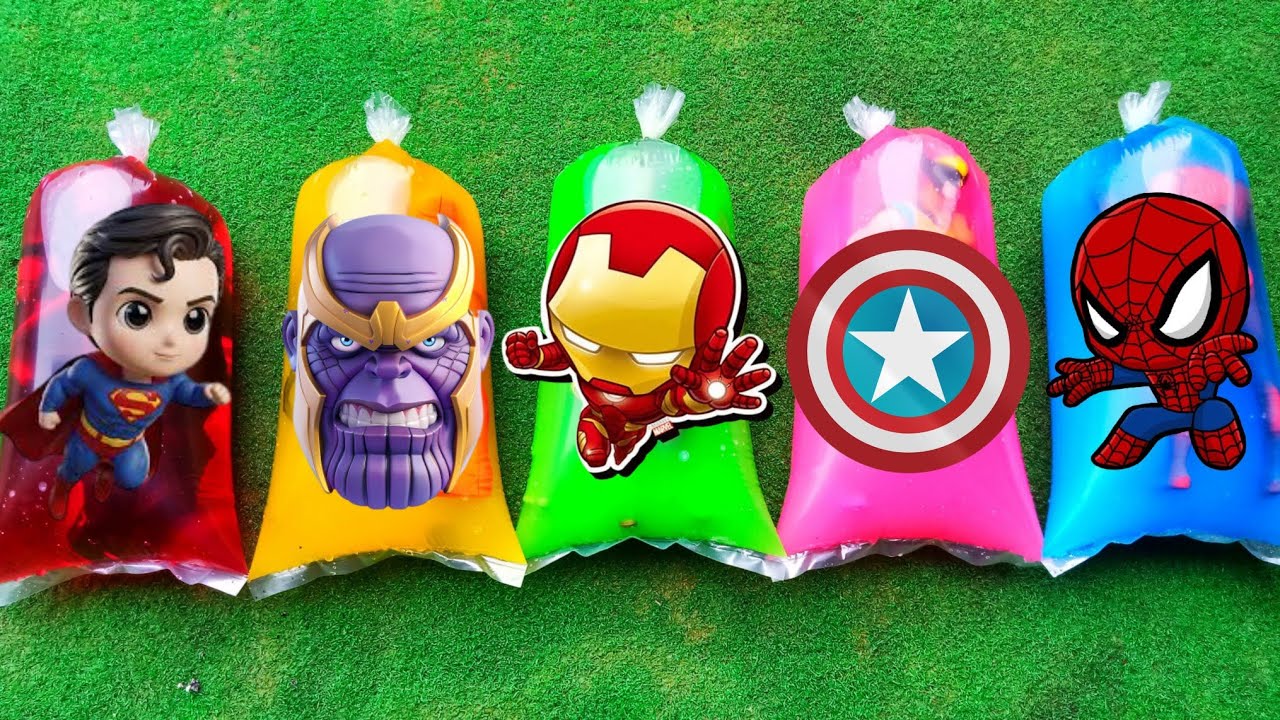 MARVEL AVENGERS: Spider-Man, Hulk, Ironman, Captain Amerika, Venom, Black panter, Superman, Thanos