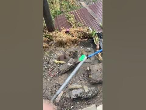 Потоп в Южно-Сахалинске: на Ленина-Емельянова вода смыла бордюры - YouTube