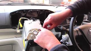 ナビキャンセラーをダイハツ令和2年式ミライースに取付