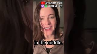 Visionaries vs Fraudsters