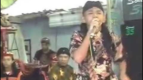 CAMPURSARI ADI LARAS 2014 edan turun voc LIO