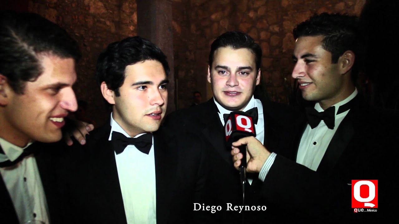 GRADUACIÓN INSTITUTO CUMBRES Y COLEGIO DEL BOSQUE  REVISTA Q