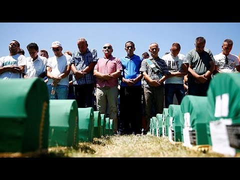 ISRAEL RINGT MIT DEN FOLGEN DES MASSAKERS: Autofriedhof als stummer Zeuge des Hamas Angriffs