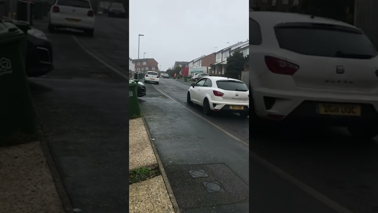 Ollie’s bin men