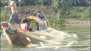 Mưu sinh chài ra vùng Kênh Xáng Tân Châu - Sông Nước Cửu Long - Nguyễn Hùng