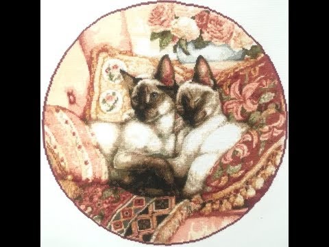 Сиамские (тайские) кошки на розовых подушках. NKF D769 Sleepy cats