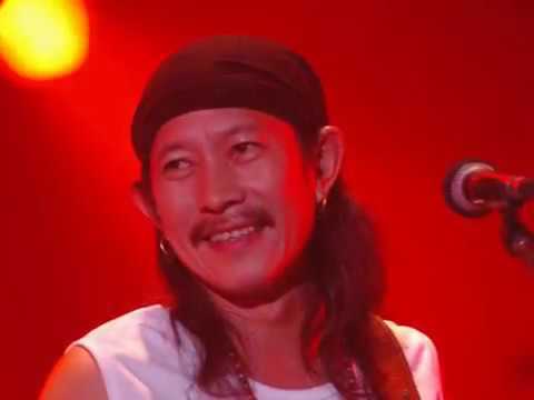 เพลงตำนานนกน้อย (ยืนยง โอภากุล) สุขสันต์วันเกิดพี่แอ๊ด 9 พฤศจิกายน 2560 ครบรอบ 63 ปี - CARABAO.NET